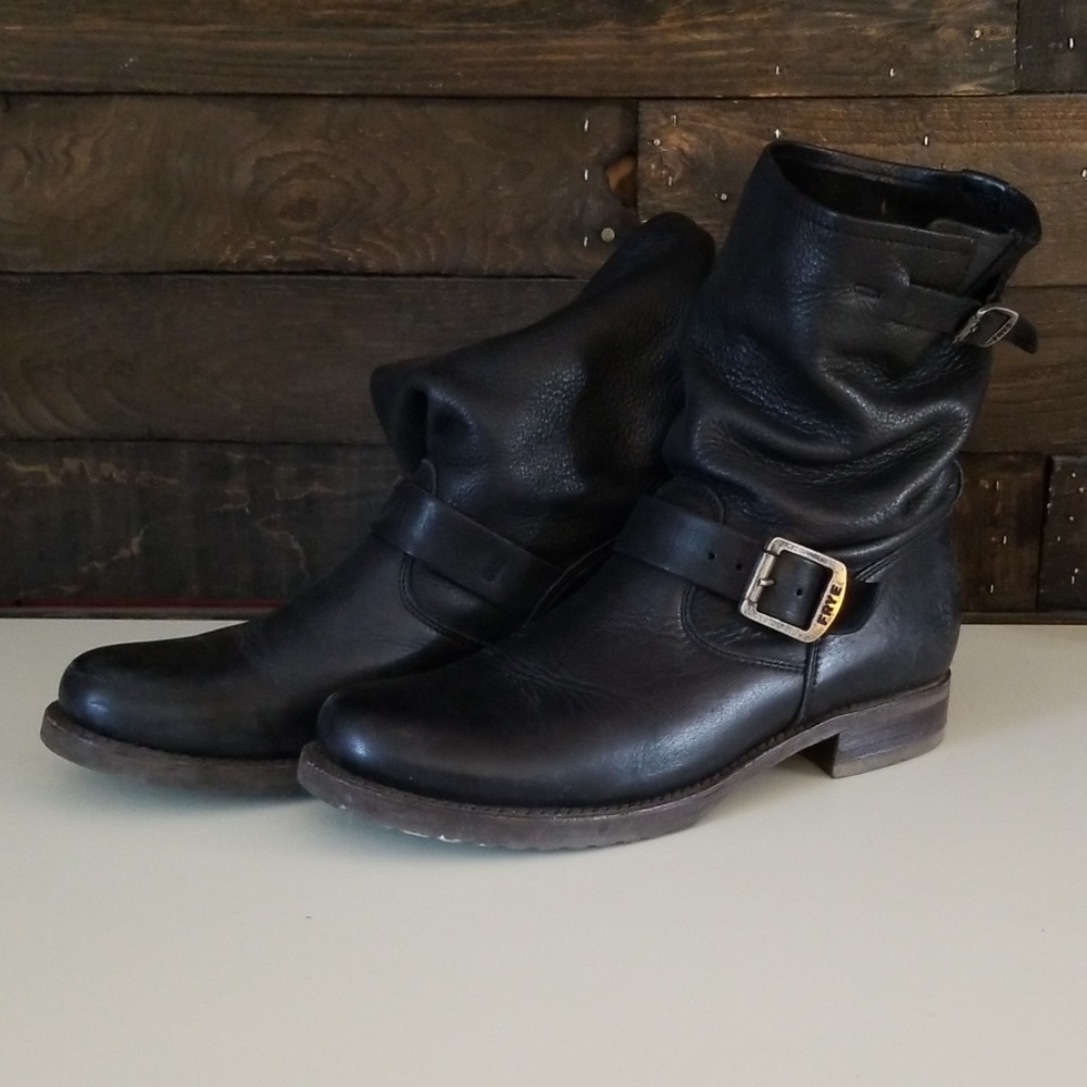 Frye Veronica Slouch Black 8.5M